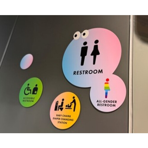 We wrapped manner enlightenment in public toilet of Shibuya station square area management - Shibuya Station east exit basement open space!
