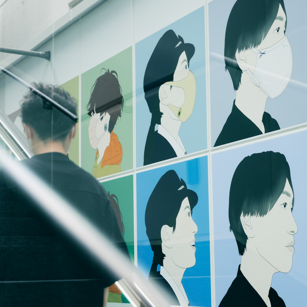 現在実施中の作品・企画 - 渋谷ヒカリエデッキ供用開始に伴う渋谷ストリートギャラリー「ヨコガオ展」の掲出